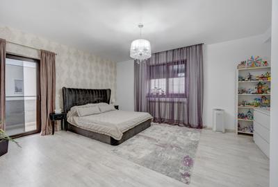 Siguranța unei Construcții Riguroase într-o Vilă Elegantă din Dobroesti - 5