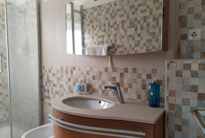 Apartament 3 camere 1 Mai - Insula - 11