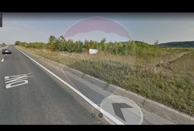Teren extravilan de 2.400 mp cu deschidere directă la DN1 - Zona Mohu - 1