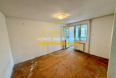 Apartament cu 2 camere decomandat în Podu Roș