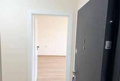 Apartament cu 3 camere semidecomandat în Braytim