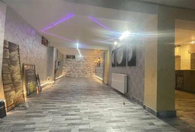 Piata Muncii, vila  moderna, 380 mp,  11 camere - 7