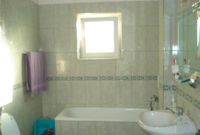 VICTORIA - APARTAMENT CU 2 CAMERE MOBILAT ETAJ 1 - 5
