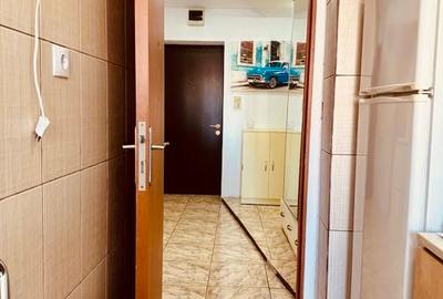 Garsoniera Mall Vitan, 10 minute de metrou, PARCARE, mobilată si utilată modern - 8