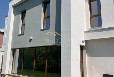 Vila cu 5 camere *200mp* + Teren *300* / 3 locuri de parcare // Pipera - 18