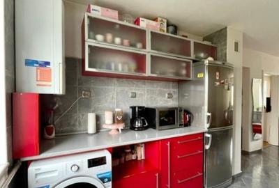 Apartament cu 4 camere, etaj 3 din 4, zona La Terenuri Manastur - 8