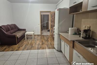 Apartament cu 2 camere semidecomandat, mobilat în Florești