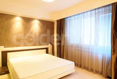 Triplex superb cu 4 camere si terasa generoasa cu priveliste - 8
