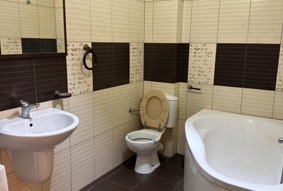 Apartament de vanzare - 5