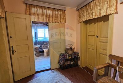 Casă / Vilă cu 3 camere de vânzare-Cacica-Suceava - 43