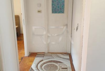 4 Camere Et.1/8 An 1997 Zona Unirii - Piata Sf. Vineri - 11