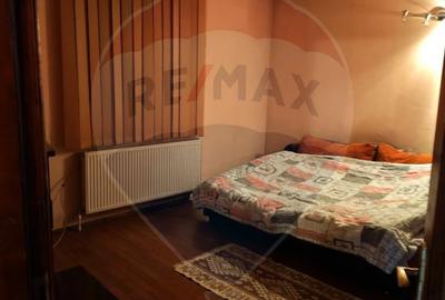 P+E+M cu 13 camere, Bariera Valcii in proximitatea Spitalului Regional - 13