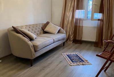 Apartament cu 2 camere semidecomandat, mobilat în Vitan
