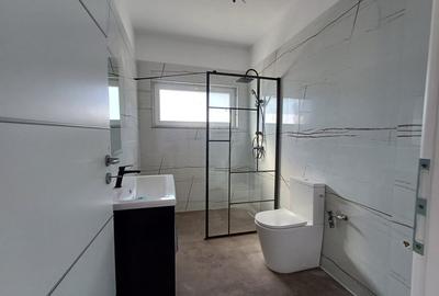 Casă de vânzare în MIROSLAVA , 4 camere - 1