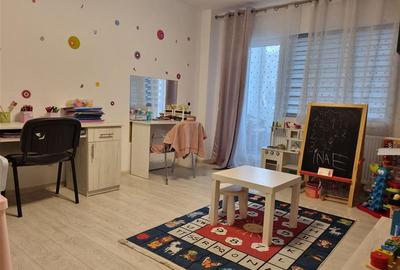 Apartament cu 2 camere decomandat, mobilat în Energiei