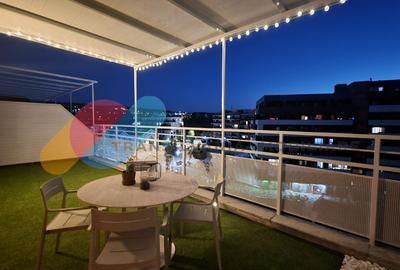 Apartament cu 5 camere semidecomandat, mobilat în Bună Ziua