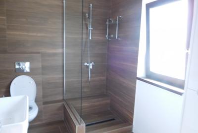 Proprietate eleganta, zona buna - 15