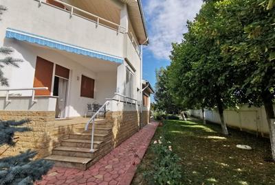 Vila superba cu piscina si gradina superba in Domnesti - 4
