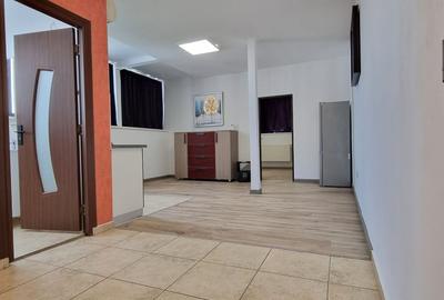 Doua Camere -Birou Individual - 2