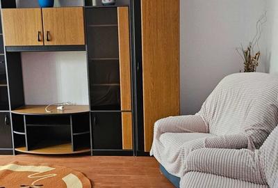 Apartament 3 camere de inchiriat, bloc reabilitat,  Romancierilor - 2