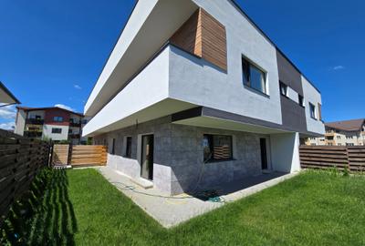 Apartament in cadrul unui quadruplex in Floresti! - 1