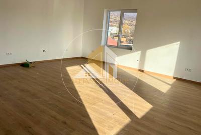 Spațiu industrial cu utilizare mixtă(producție ,depozit, birouri) – de închiriat - 4