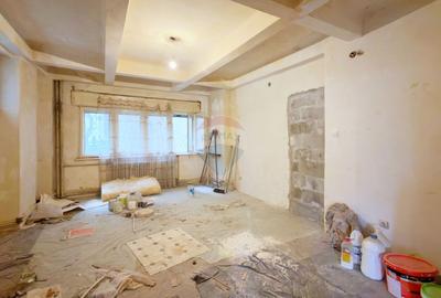 3 camere imobil consolidat Investitie Piata Revolutiei - Victoriei - 19