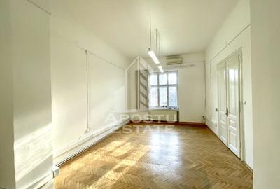 Spatiu pentru birouri, 4 camere, Zona Maria - 9