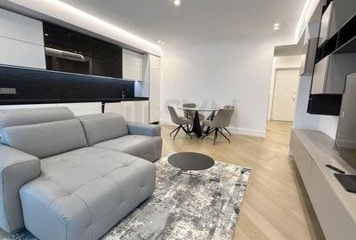 Apartament cu 3 camere semidecomandat, mobilat în Iancu Nicolae