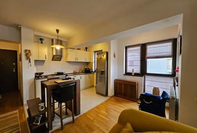 Apartament cu 2 camere semidecomandat, mobilat în Pipera