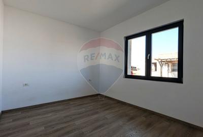 De Vânzare Casă nouă 4 camere 573 mp teren Baldana Dâmbovița - 23