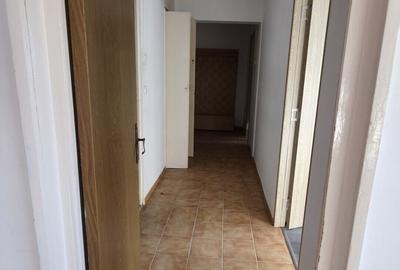Apartament de vanzare 2 camere 50 mp sector 6 Bucuresti - 9