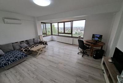 Apartament 2 camere decomandate, etaj 1/4, zona Nicolina - 1