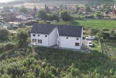 Doua unități tip Duplex cu 4 camere, 127mp utili si teren în Sângeorgiu de Mures - 13