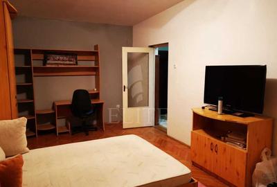 Apartament o camera în zona Gruia - 2