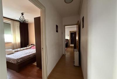 Drumul Taberei -Târgul Neamt,Liceul Pedagogic, 4 camere - 1