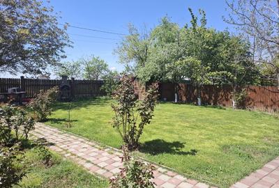 Casa de vanzare Adunatii Copaceni - pret imbatabil - 2