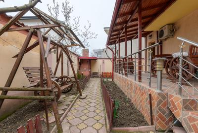 Vilă spațioasă S+P+1+M | 306 mp utili | Sector 3 – Trapezului | 9 camere | 4 Bai - 30
