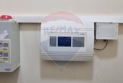 Cladire Comerciala Mixta de Vanzare sau de inchiriat - 12