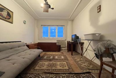 Apartament 3 camere – Zona Olimpia - 1