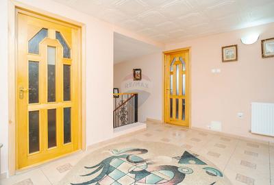 Casă / Vilă de Vânzare 200mp Teren 870mp Str. Soarelui - Valea Lupului - 14