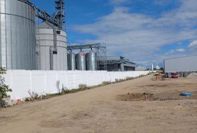 Teren  intravilan Stefanestii de Jos - 10.500 mp. - 2