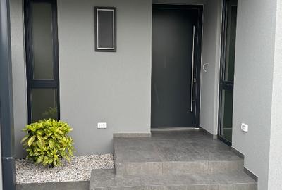 Vând Duplex la cheie cu zid dublu 5 camere 3 băi Comision zero - 16
