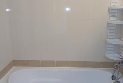 Proprietar vand apart. 2 camere decomandat mobilat utilat Solstitiului 27 - 15