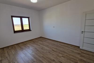 De vanzare 1/2 Duplex Sacalaz - 16