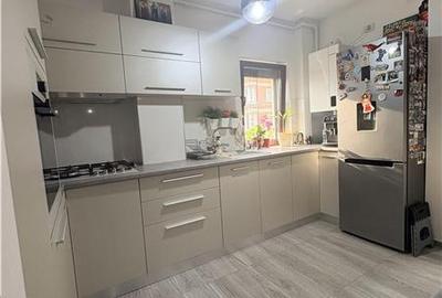 Apartament 3 camere Poarta 6, Modern, Mobilat, Loc de parcare - 9