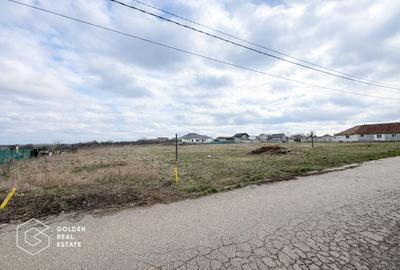 Teren Construcții intravilan de 1349 mp, în Aluniș