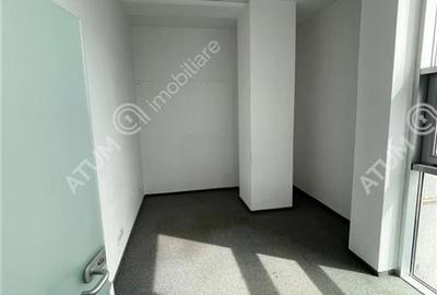 Spatiu comercial 230 mp locuri de parcare Shopping City din Sibiu - 9