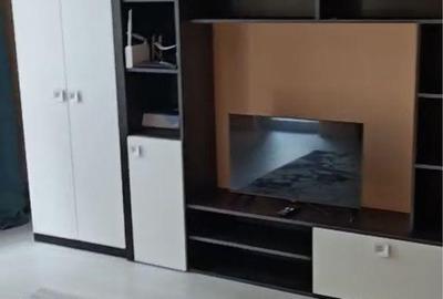 Apartament cu 2 camere decomandat, mobilat în Titan