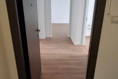 APARTAMENT RENOVAT SPATIOS  METROU ZONA NERVA TRAIAN - 2